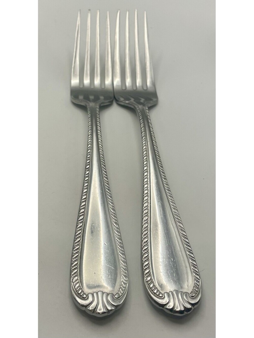 (2) Reed And Barton DOMAIN 18/10 Stainless China Dinner Fork Lot ~ 7 7/8โ